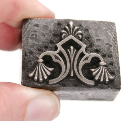 Picture of Impression Die Thick Deco Chandelier