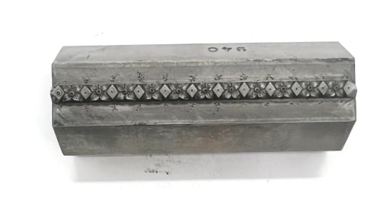 Picture of Impression Die Flowers and Diamonds