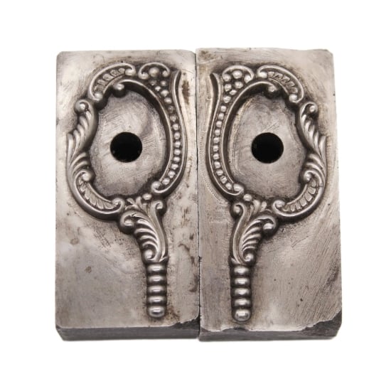 Picture of Impression Die Chatelaine Scissor Bows