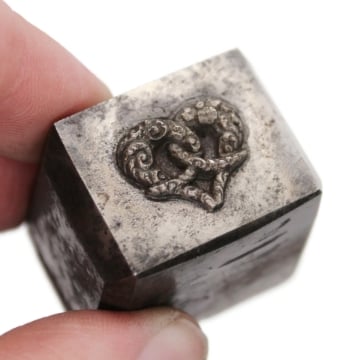 Show details for Impression Die Flourishing Heart Pretzel Picture of Impression Die Flourishing Heart Pretzel