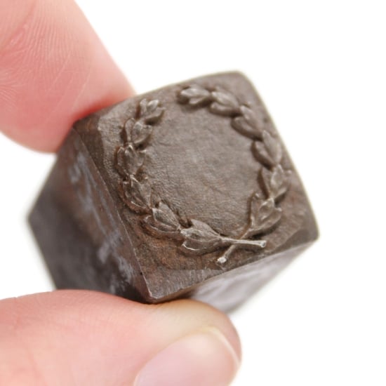 Picture of Impression Die Crossed Laurels