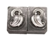 Picture of Impression Die Flowing Leaf Pair with Loops