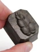 Picture of Impression Die Thick Stippled Leaf