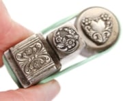 Picture of Impression Die Floral Flourish Shot Plate