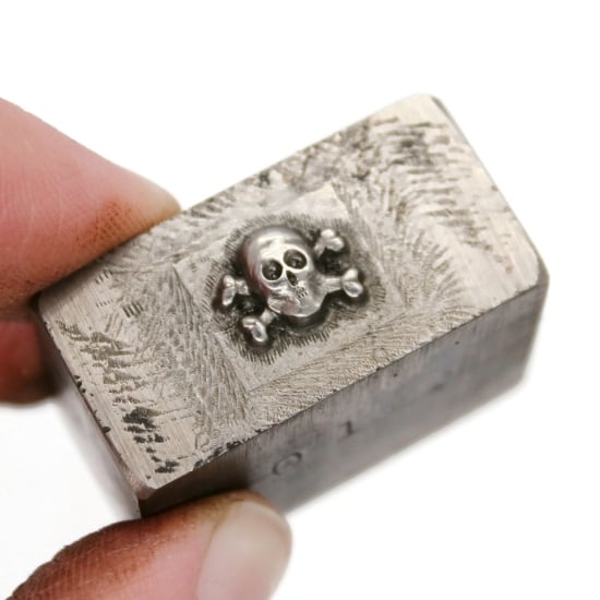 Picture of Impression Die Tiny Skull & Crossbones