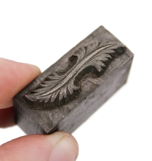 Picture of Impression Die Sharpened Leaves Bail