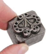Picture of Impression Die Edwardian Diamond Knot