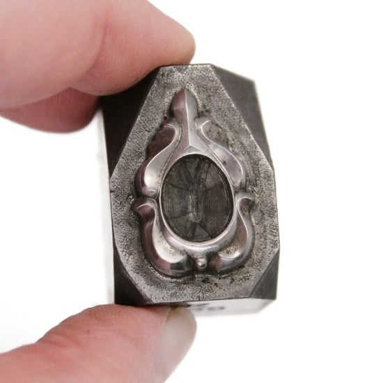 Picture of Impression Die Flaming Susie Bezel