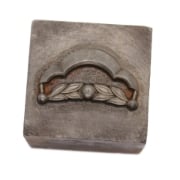Picture of Impression Die Laurel Coin Purse Clasp