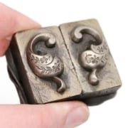 Picture of Impression Die Floral Engraved 1880s Bead/Pair