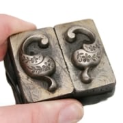 Picture of Impression Die Floral Engraved 1880s Bead/Pair