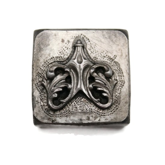 Picture of Impression Die Classical Lush Pendant