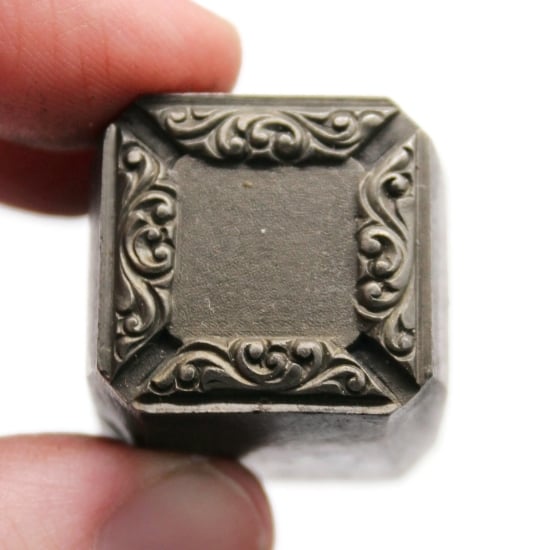 Picture of Impression Die Victorian Edges