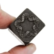 Picture of Impression Die Small Star Ribbon with Flowers