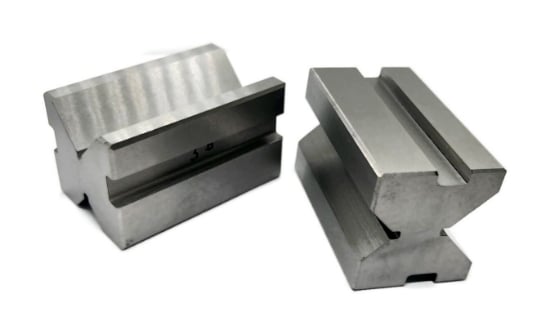 Picture of V Block Pair