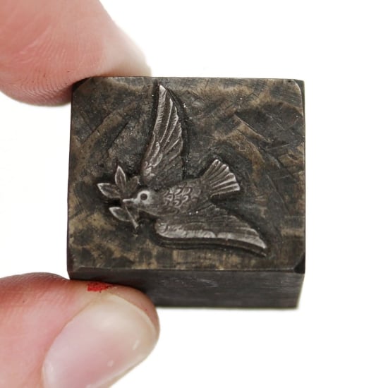 Picture of Impression Die Dove with Leaves