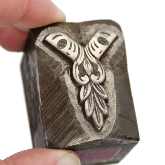 Picture of Impression Die Morrow Hanging Laurel