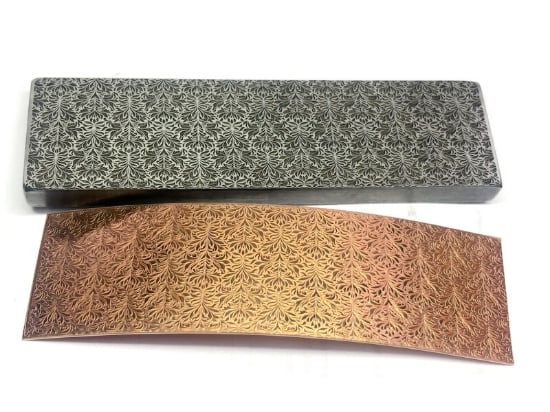 Picture of Copper Pattern Flowy Leaves