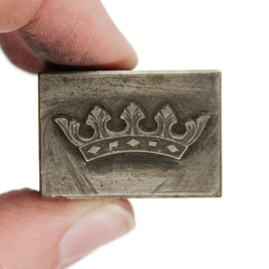 Picture of Impression Die Gothic Leaves Crown