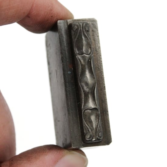 Picture of Impression Die Nouveau Amphora Bail