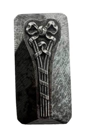 Picture of Impression Die French Ribbon Embrace