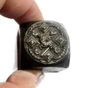 Picture of Impression Die Pyramids and Peonies