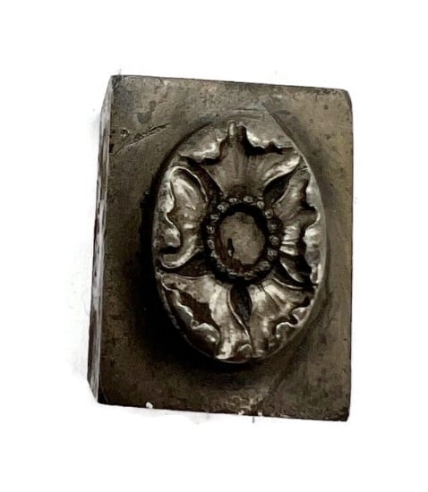 Picture of Impression Die Garden of Curves Ring Top