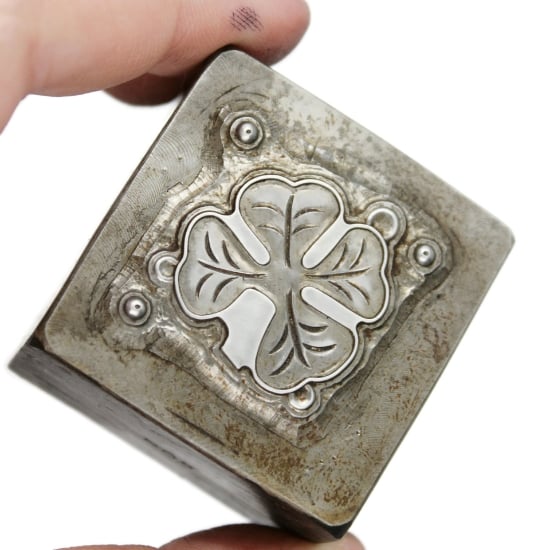 Picture of Impression Die Triple Jump Ring Clover