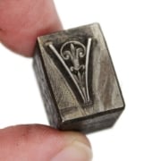 Picture of Impression Die Triangular Fleur Component