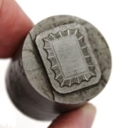 Picture of Impression Die Glowing Rectangular Bezel
