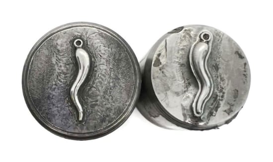 Picture of Impression Die Front and Back Cornicello