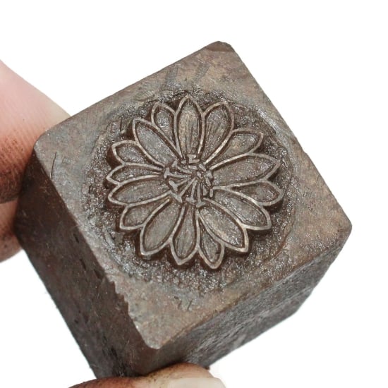 Picture of Impression Die Small Enamel Flower