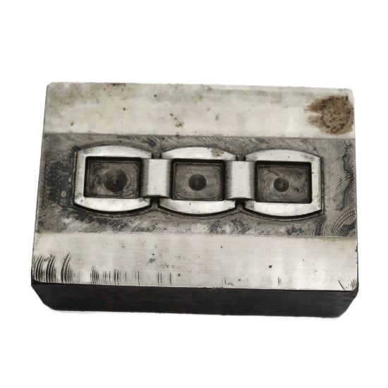 Picture of Impression Die Large Simple Chain