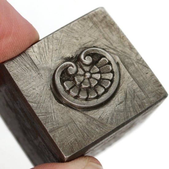 Picture of Impression Die Deco Half-Carnation Component