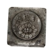 Picture of Impression Die Escaping Peonies