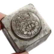 Picture of Impression Die Escaping Peonies