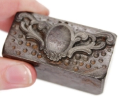 Picture of Impression Die Nouveau Pansy Centerpiece