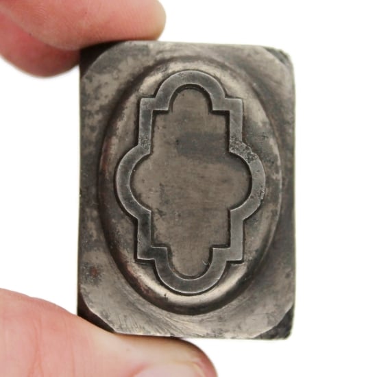 Picture of Impression Die Token of Remembrance Locket