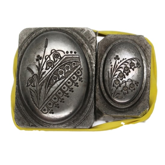 Picture of Impression Die Snowdrops Mourning Lockets Pair