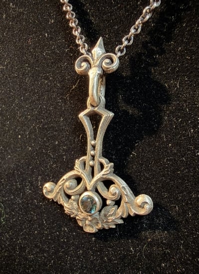 Picture of Foster & Bailey pendant